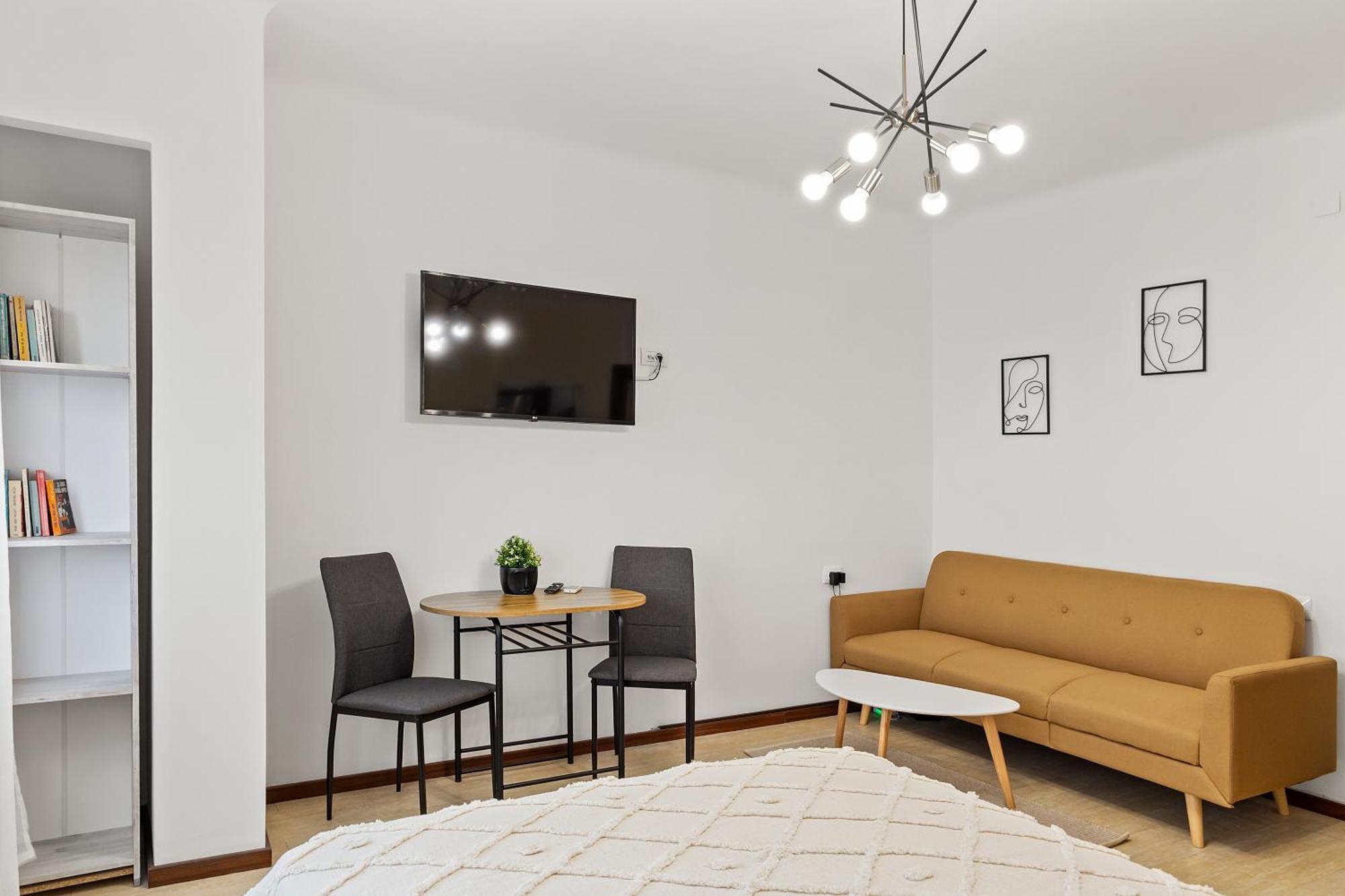 Upscale Studio, Walking Distance From The Old Town Bukarest Kültér fotó